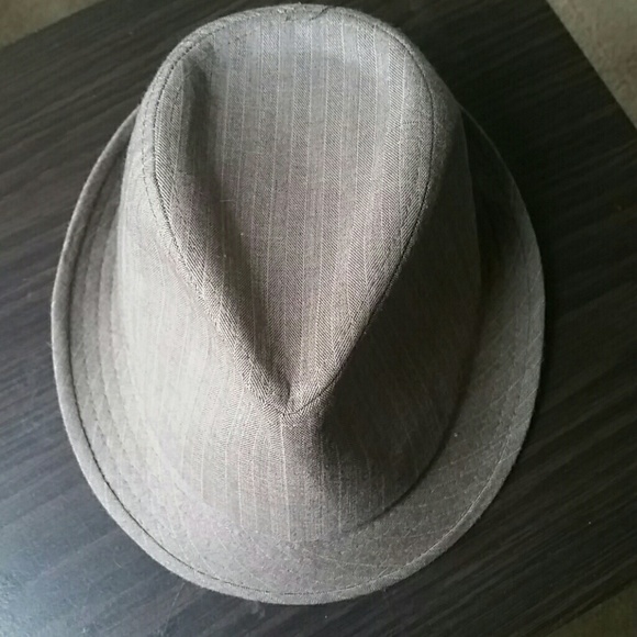 Adorable Fedora - Picture 3 of 4